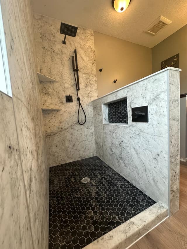 Unity Bath and Shower project photo 1
